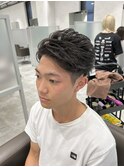 リバースかき上げ　アップバングビジネススタイル