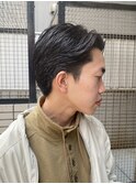 刈り上げないセンターパートかきあげメンズスタイル