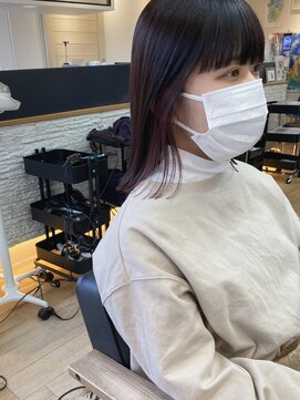 オーシャン(Ocean) ［OCEAN Hair&Life 水田成美］艶カシスカラー×イヤリングカラー