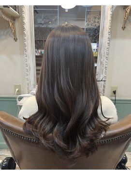 アズーア ヘアーアンドスパ(azure hair&spa) 40代50代大人のツヤ髪！髪質改善