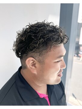 エアー 銀座タワー(AIR) ハイライトツーブロックスパイラルパーマスタイル