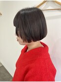 ミニボブ×顔まわりレイヤー
