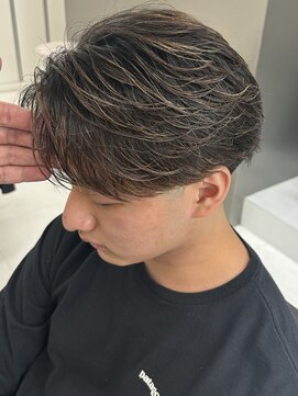 イーラ 2d(era) フェザーパーマ/刈り上げ/眉毛/マッシュ/メンズ/センターパート