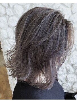 モアナ バイ ヘッドライト 武蔵小杉店(Moana by HEADLIGHT) ラベンダーアッシュ#デジタルパーマ#大人かわいい