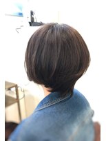 オルオル(OluOlu)&nbsp;ひし形シルエットのショートボブヘア