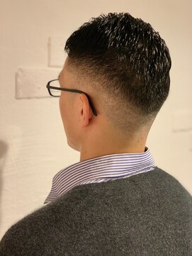 ワンバイワン 東十条店(1×1 one by one) 漢際立つフェードカット