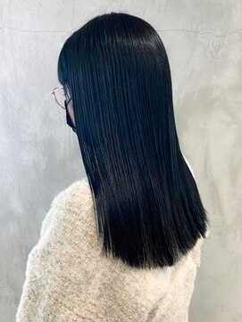 アイティーバイアルバム 下北沢店(IT by ALBUM) ダークブルー_アースカラーくびれヘアツートンカラー_ba362741