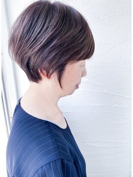 ムーンジェジェ(moon jeje) 頭が一周り小さくなる♪コンパクト丸みショートby柴立