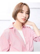 クラッチムク 博多口(CLUTCH muk.)&nbsp;大人可愛い小顔ペールベージュ丸みショートボブA1