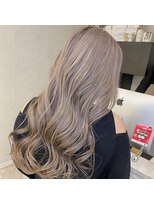 レガシーヘアーデザイン(Legacy hair design)&nbsp;ハイトーンシルバーグレー　今泉/天神