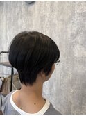 ショートボブ