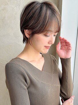 アフロート ルヴア(AFLOAT RUVUA) イメチェン/ハッシュカット/フルバング/似合わせカット/韓国ヘア