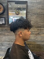 トラッド(TRAD) ショートスペインカール