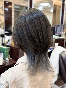 キャラ 池袋本店(CHARA) くびれるミディアムウルフカット◎インナーグレージュ【池袋】