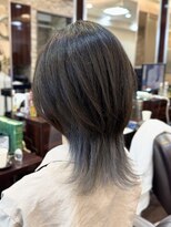 キャラ 池袋本店(CHARA) くびれるミディアムウルフカット◎インナーグレージュ【池袋】