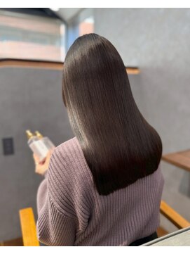 ヒアー 神戸三宮元町(here) 髪質改善/縮毛矯正/美髪/艶髪/髪質改善トリートメント/神戸三宮