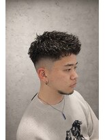 ワンワンオー バーバーショップ 長浜店(@110 BARBER SHOP)&nbsp;束感ショート×ハイフェードで魅せる、男の質感
