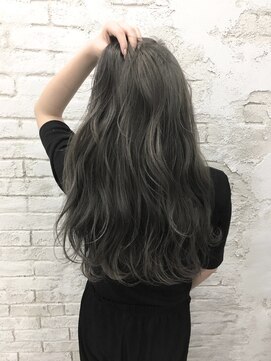 プライズ アイリス 池袋東口店(prize Iris) クリアグレージュ/イルミナカラー/大人ロング【池袋】