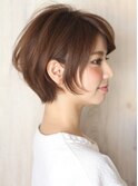 横顔で魅せる！ボブヘアはサイドシルエットが大切！