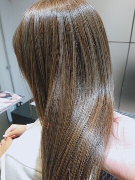 ラコラ(LAKOLA) 伸ばしかけ×ダークグレージュ