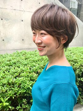 ジアン テラス(GIEN TERRASSE) #マッシュ風ショート #ブランジュ #イルミナカラー #小顔