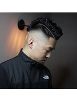 ユーゼンイーストサイドテラスホットヘアー(YUZEN EAST SIDE TERRACE HOT HAIR) perm × fade
