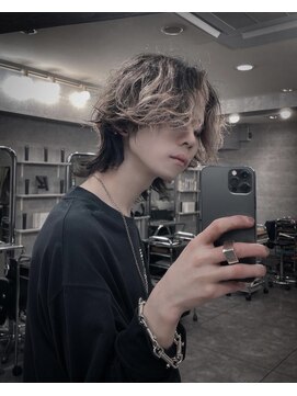 シン(syn) センターパート　ウルフ