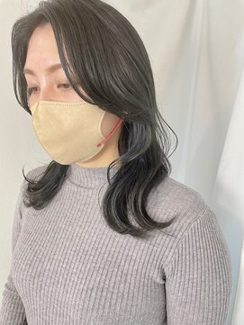 プラグ バイ ネオリーブ(plug by neolive) くびれミディ　ショコラアッシュ×髪質改善 [髪質改善/縮毛矯正]