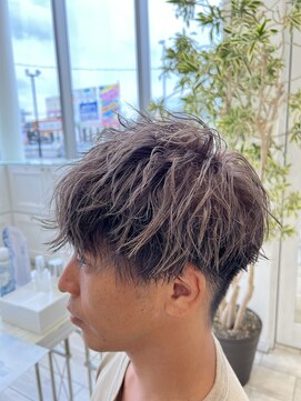 タブー 岐阜店(TABOO) 王道刈り上げマッシュ アウターカラー グレージュ×ブラック