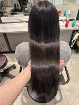 イル(il) 酸性ストレートパーマ【刈谷 安城 知立】