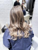 ステア ケース(stair case)&nbsp;地毛残し　ミルクティーベージュ　ハイライト