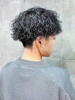 ソレイユ バイ アルフレッド(SOLEIL by alfRed)&nbsp;刈り上げ　波巻きパーマ　20代30代　黒髪　マッシュショート