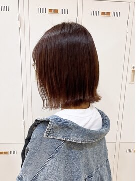 アッシュ 町田駅前通り店(Ash) 【Ash 町田駅前通り店　西尾美妃】大人ボブ