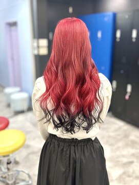 ホワイト 梅田(white) ＊SAKI＊レッド×ブラック裾カラー