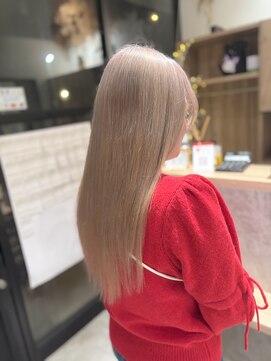 メゾン イネ(Maison INE) ホワイトベージュ