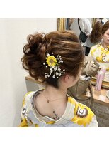 キュア(CURE)&nbsp;高めのアップヘア