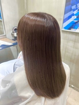 メゾン ディボーテ(maison devote) 扱いやすさ重視！柔らか質感の美髪ストレート