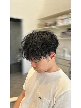 ヴェリタス(VERITAS) 無造作パーマ波巻きパーマスパイラルパーマフェザーパーマ