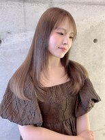 ユイマァル 岡山店(YUIMARL)&nbsp;スーパーロングレイヤー20代30代ハッシュカット柔らかベージュ