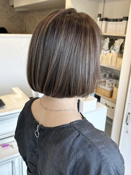 ヴィアスヘアー(vias hair) ナチュラルボブ