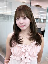 アルバム 渋谷パルコ(ALBUM)&nbsp;グレージュロング暗めカラー韓国ヘア顔周りレイヤー_F21107