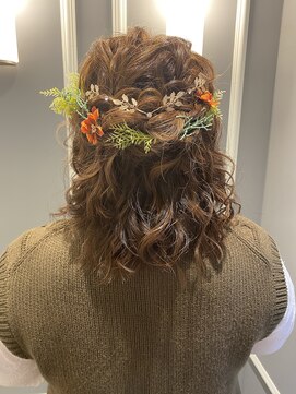 ルミュドゥプレシャス(LEMIEUX de precious) ゆるふわハーフアップ