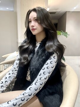 ジーナ 渋谷本店(Zina) ローレイヤーカット×オリーブグレージュ