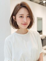 ルービック(Rubik's)&nbsp;大人可愛い王道ボブ/ナチュラルベージュ