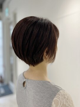 カリーナヘア(Carina Hair) 丸みショートでまとまる美シルエット♪