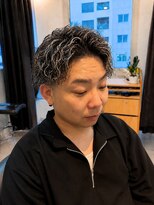 マジック(magic) ホワイトメッシュ×無造作ソフトツイスパ