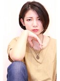 耳掛け☆ダークトーン小顔前下がりショートボブ