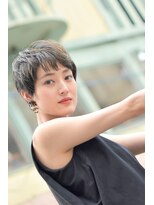 プシュケ(PSYCHE)&nbsp;ベリーショートスタイルレイヤーショート×アッシュカラー