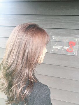 ナンバーエイト(number eight) 大人可愛いふわゆるロング透明感ハニーベージュクセ毛風パーマ