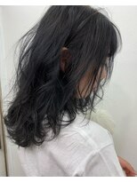 トロニー(TLONY)&nbsp;渋谷TLONYグレー　stylist/ miaki